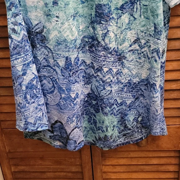 Ruby Rd. Top - Picture 5 of 6